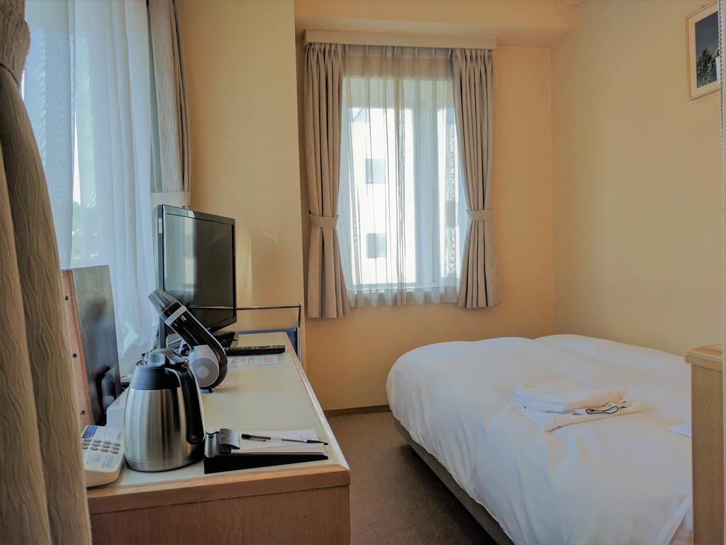 Hotel Harbour Jokoszuka Kültér fotó