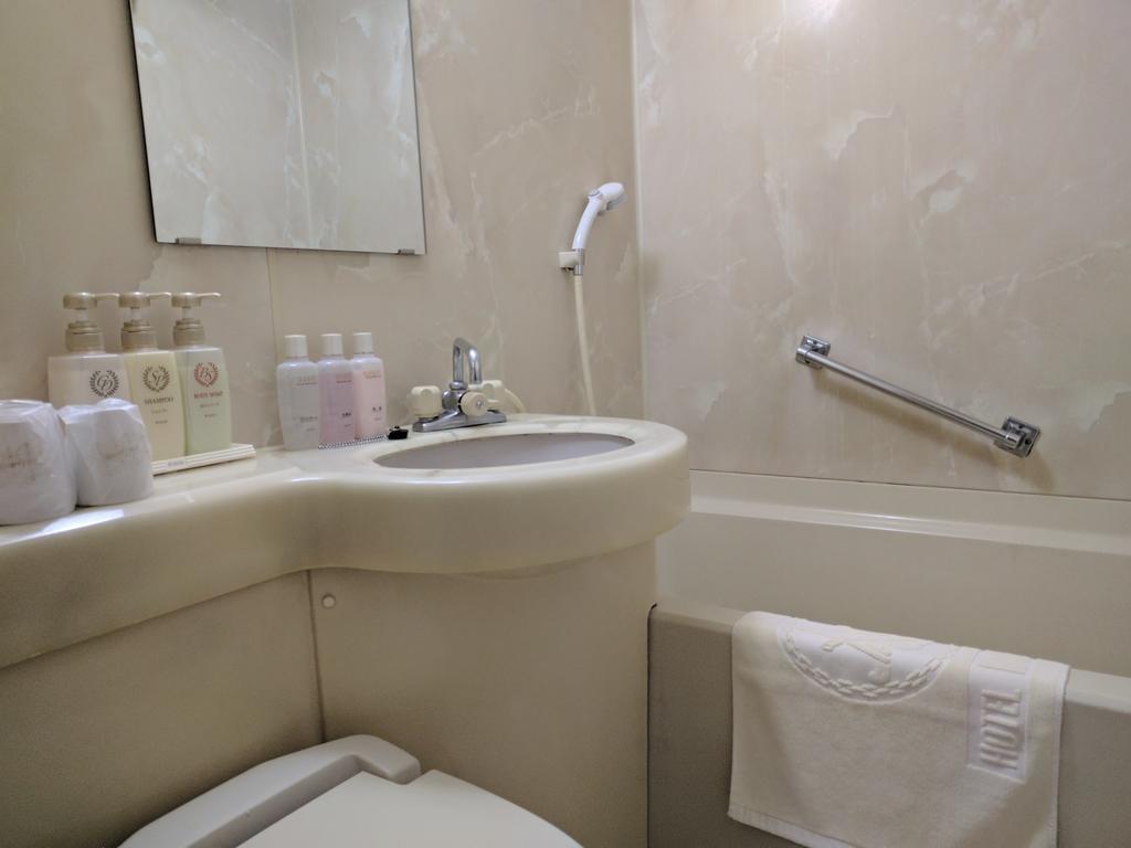 Hotel Harbour Jokoszuka Kültér fotó